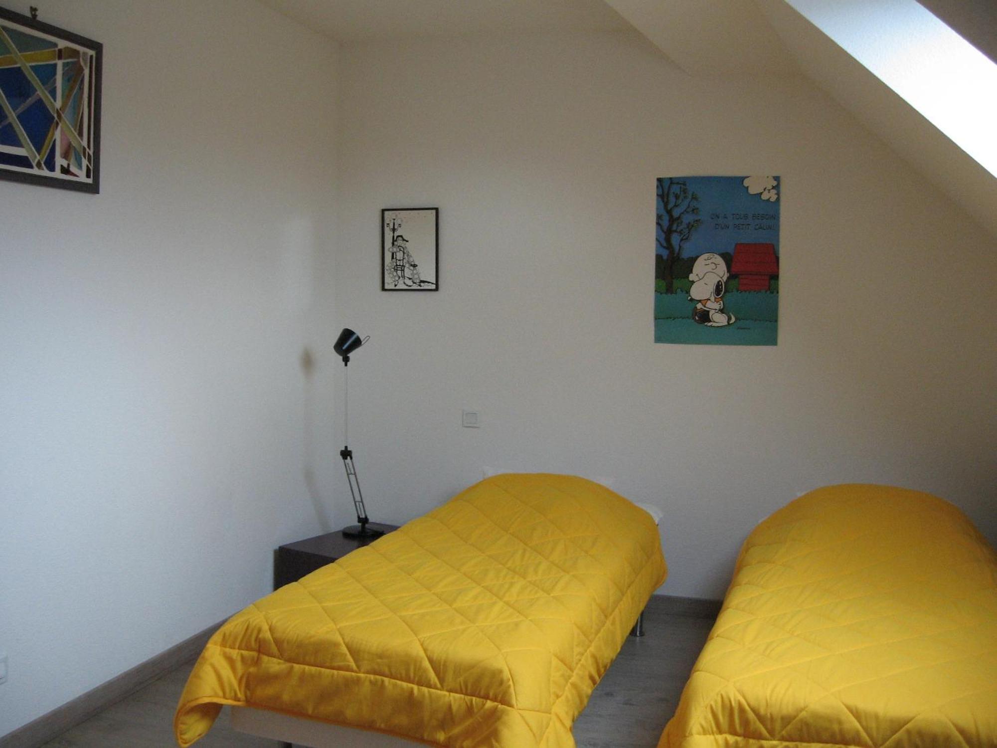 Chez Robert Et Catherine Dompierre-sur-Mont Екстериор снимка