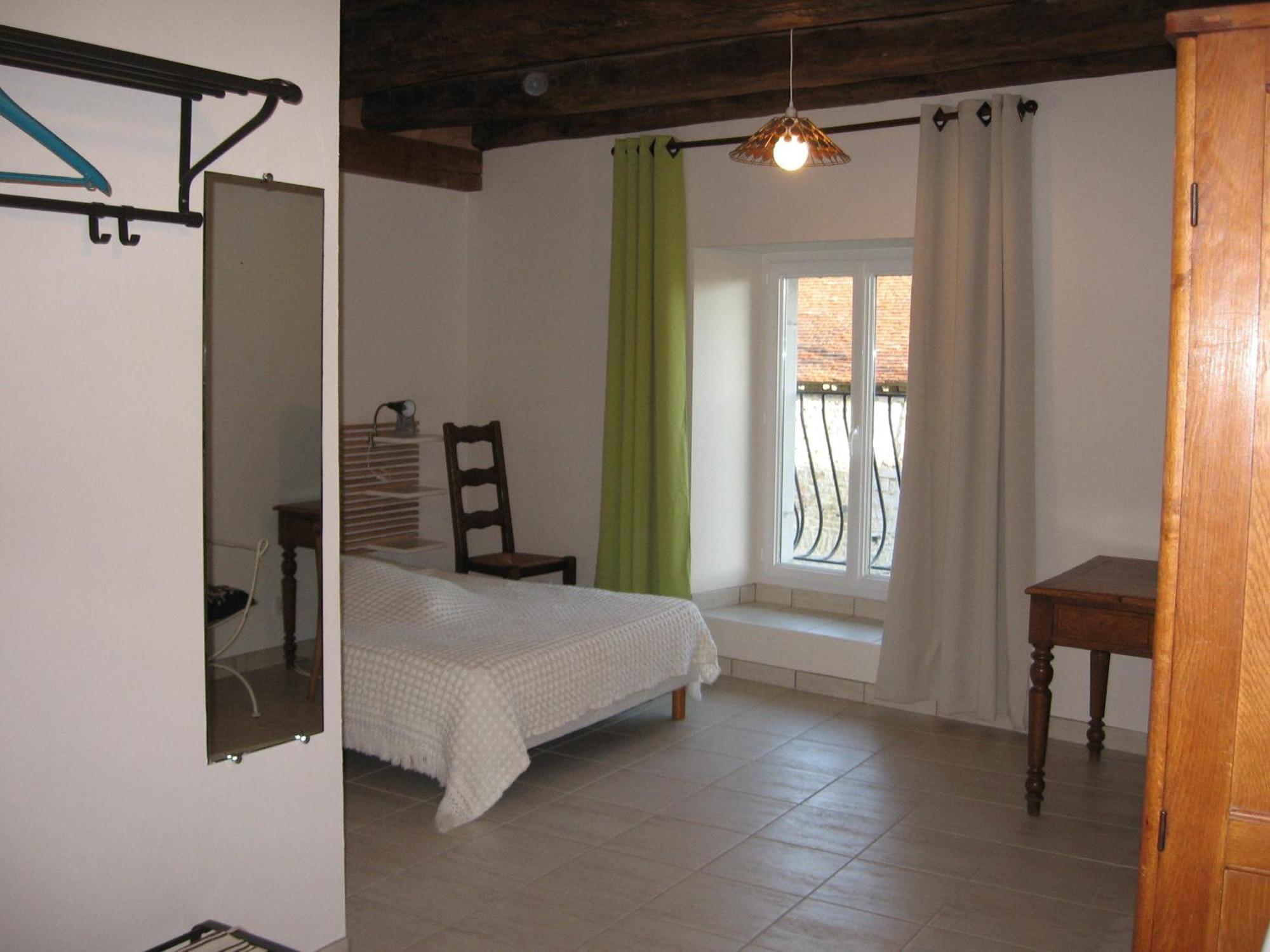 Chez Robert Et Catherine Dompierre-sur-Mont Екстериор снимка